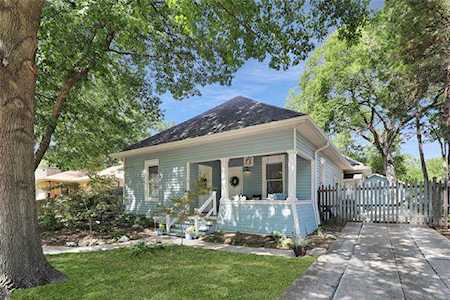 1104 W Lamar Street Mckinney, TX 75069