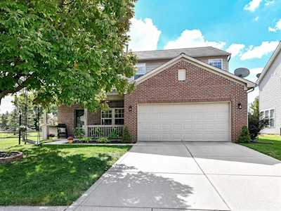 10953 Roundtree Rd Fishers, IN 46037