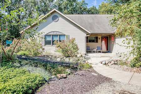 53361 Cobus Creek Drive Elkhart, IN 46514