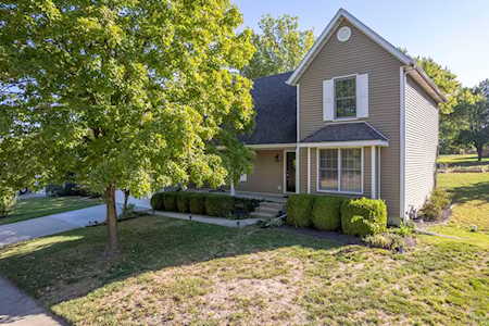 10 Bright Star DR Columbia, MO 65203