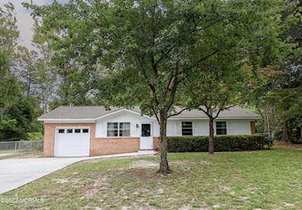 1326 Kings Grant Road Wilmington, NC 28405