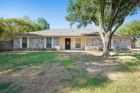 303 Lantern Ridge Drive Mansfield, TX 76063