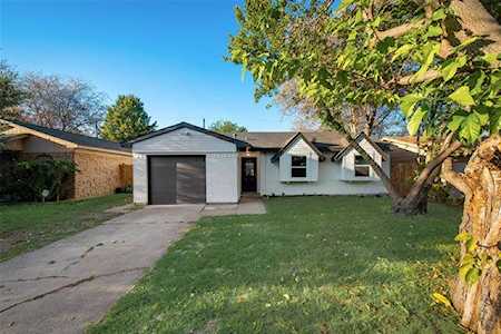 1722 Granada Street Grand Prairie, TX 75051