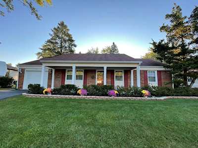 311 Weidner Rd Buffalo Grove, IL 60089