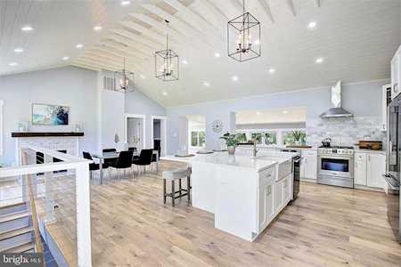 2650 Greenbriar Ln Annapolis, MD 21401