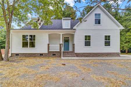 1525 Jolliff Rd Chesapeake, VA 23321