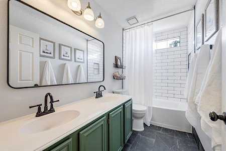 7232 Cross Keys Drive North Richland Hills, TX 76182