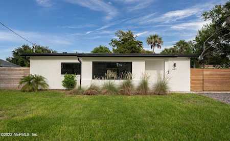 487 Royal Palms DR Atlantic Beach, FL 32233