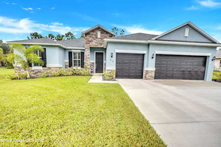 898 SE Doat Street Palm Bay, FL 32909