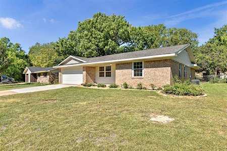 1012 S Idlewild Drive Sherman, TX 75090