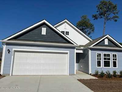2320 Harbor Lights Court Bolivia, NC 28422