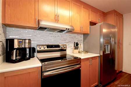 7080 Hawaii Kai Drive #8 Honolulu, HI 96825