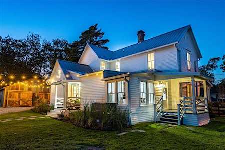 1401 Lee Street Mckinney, TX 75069