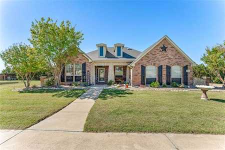 2200 Tree Top Court Granbury, TX 76049