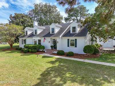 1925 Rivershore Road Elizabeth City, NC 27909