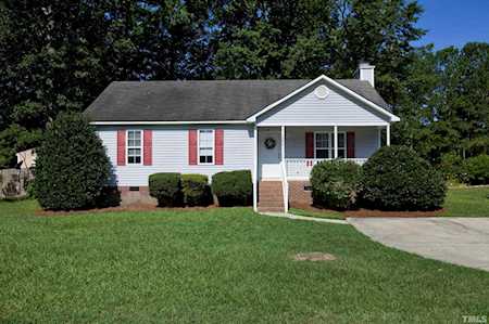 206 Garrison Avenue Clayton, NC 27520