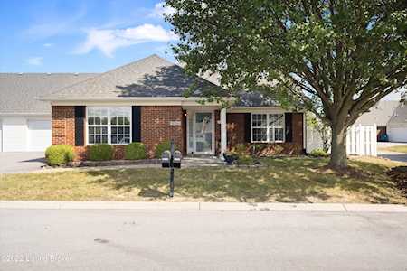8704 Broadwood Ct Louisville, KY 40291