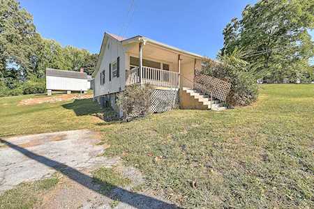211 Locust St Greeneville, TN 37745