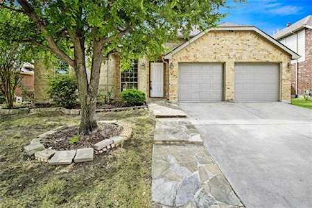 6224 Laurel Crest Lane Sachse, TX 75048