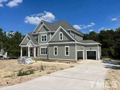617 Clark Town Lane Holly Springs, NC 27540