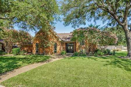 1200 Gardengrove Court Plano, TX 75075