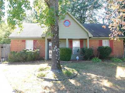 5415 Rocky Ridge Dr Memphis, TN 38141