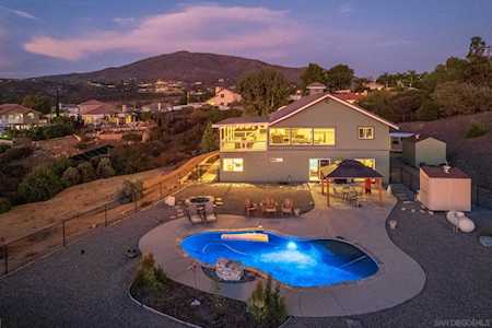 1661 W Winds Rdg Alpine, CA 91901