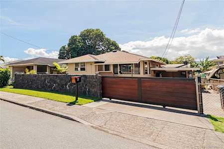 27 Rose Street Wahiawa, HI 96786