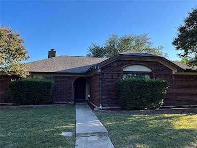 1514 Summerwind Lane Lewisville, TX 75077