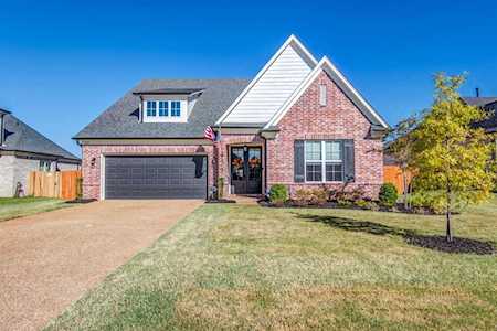 175 Chesnut Ridge Dr Oakland, TN 38060