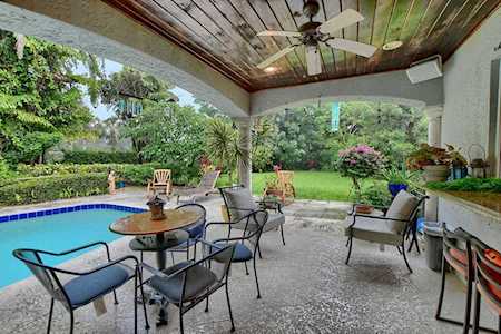 2419 NW 31st Street Boca Raton, FL 33431