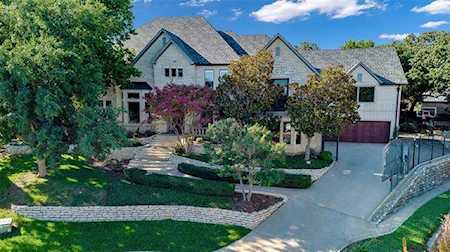 704 Shady Lane Court Highland Village, TX 75077