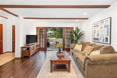 8654 Villa La Jolla Dr #4 La Jolla, CA 92037