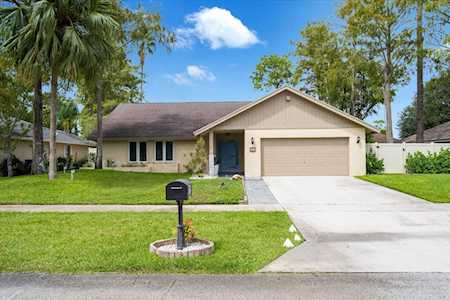 593 Carnation Court Wellington, FL 33414