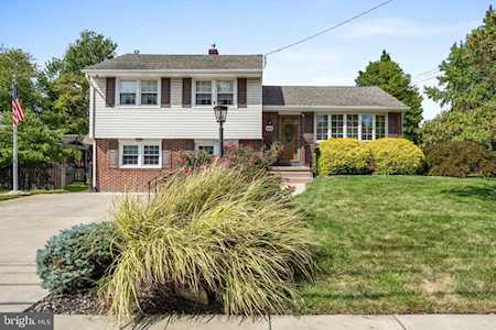 204 Brookfield Rd N Cherry Hill, NJ 08034