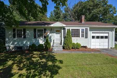 11 Beatrice Lane Holliston, MA 01746