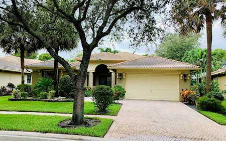 7723 Via Grande Boynton Beach, FL 33437