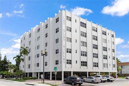 1770 E Las Olas Blvd #203 Fort Lauderdale, FL 33301