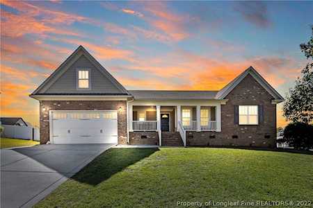 6021 Pink Dr Fayetteville, NC 28314