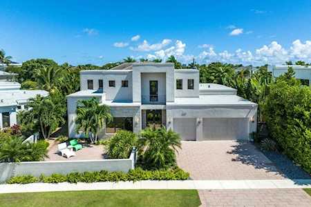 235 NE 5th Street Boca Raton, FL 33432