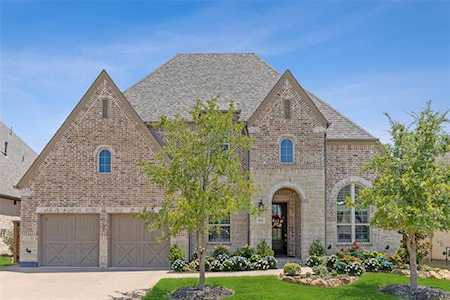 8245 Western The Colony, TX 75056