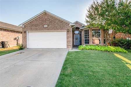 12704 Chattaroy Lane Fort Worth, TX 76244