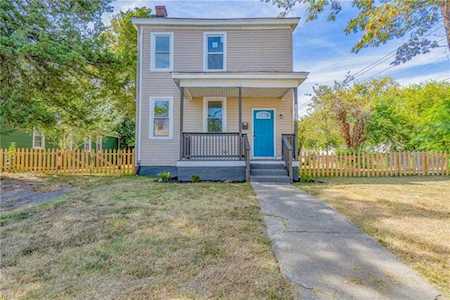 1902 Maple Ave Portsmouth, VA 23704