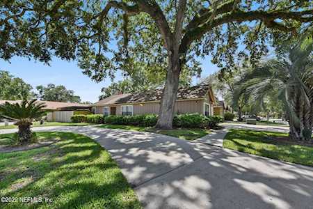 3832 Millpoint Dr Jacksonville, FL 32257