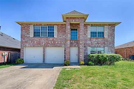 2009 Songbird Drive Forney, TX 75126