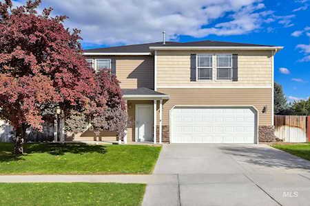 20 N Willow Wind Way Nampa, ID 83651