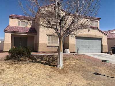 6726 Montezuma Castle Ln North Las Vegas, NV 89084