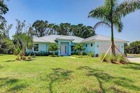 4032 SE W Fairway Stuart, FL 34997