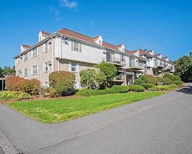 18 Williamsburg Court #1 Shrewsbury, MA 01545