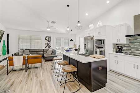 39 Johnnycake Dr Naples, FL 34110